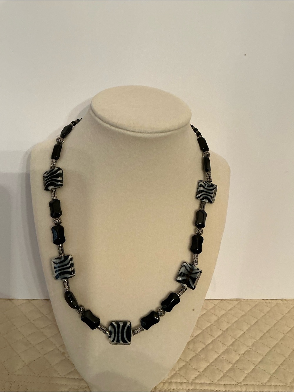 Black and White Patterned Glass Bead Necklace - Women Jewelry